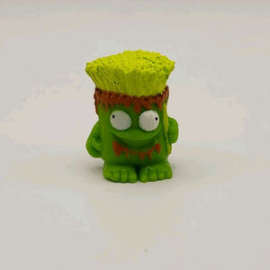 "Stench Fries" figure Series 1 Green - Trash Pack Trashie- Grubz Team Rare #029